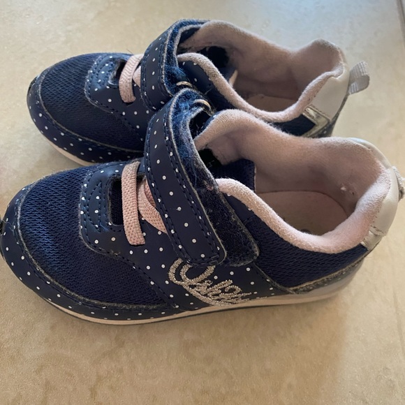 Toddler Sneakers - Picture 4 of 4